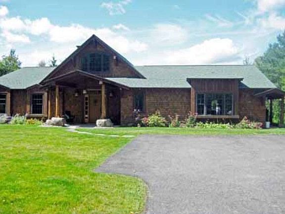 2nd image of 412 Mirror Lake Dr