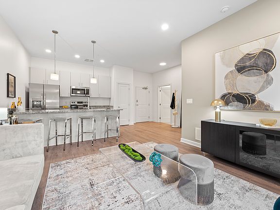 5th image of 1866 E 93rd St #409