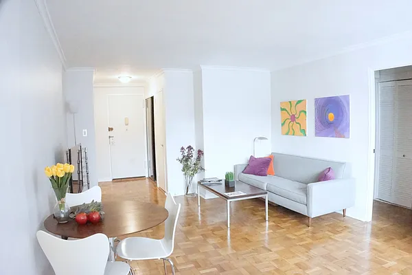 Sold by Owner | media 25