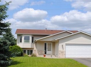 9136 126th St W, Savage, MN 55378