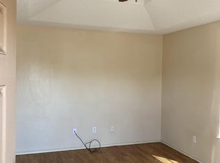 542 Amigos Ln, Mercedes, TX 78570