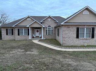 406 Huntington Trails Dr, Festus, MO 63028
