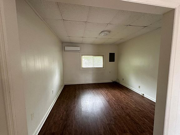 5th image of 2750 Huntsville Hwy APT 1
