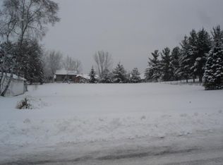 W7472 Chris Ct, Holmen, WI 54636