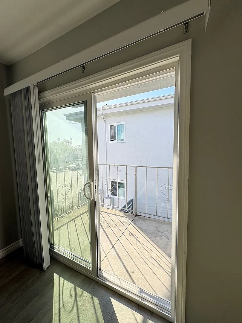 4541 Contour Blvd. — Photo 4