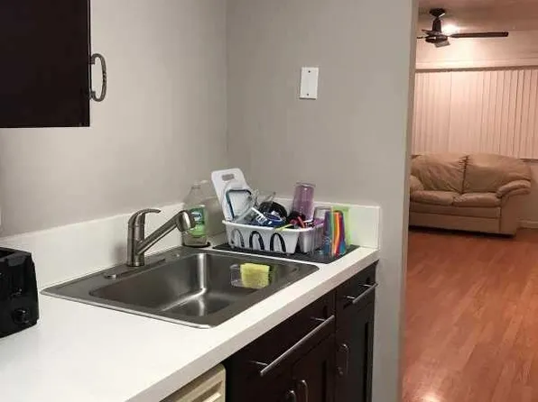 9944 Twin Lakes Dr #34, Pompano Beach, FL 33071