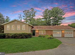 4330 Roberts Ave, Annandale, VA 22003