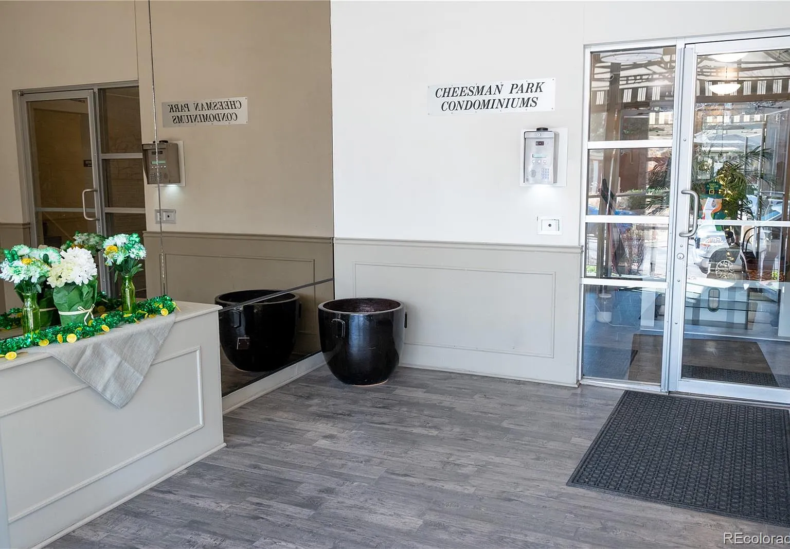 Cheesman Park Condominiums — Photo 2