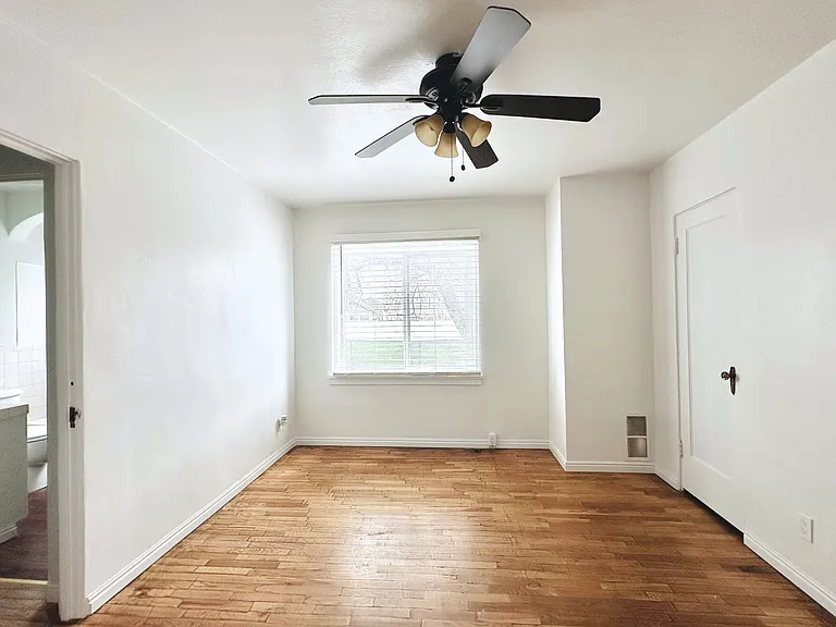 1333 N Main St — Photo 7