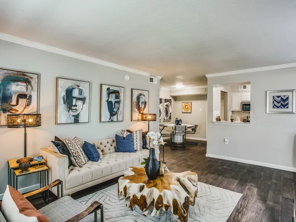 Weston Medical Center Apartments