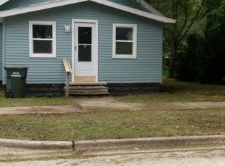 1975 Reynolds St, Muskegon, MI 49442
