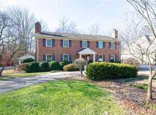 1723 Hobbs Rd, Greensboro, NC 27410