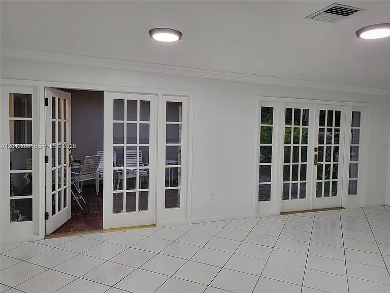 5200 SW 89th Pl — Photo 4