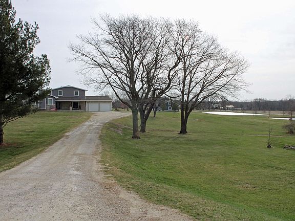2nd image of 7100 N Union Rd
