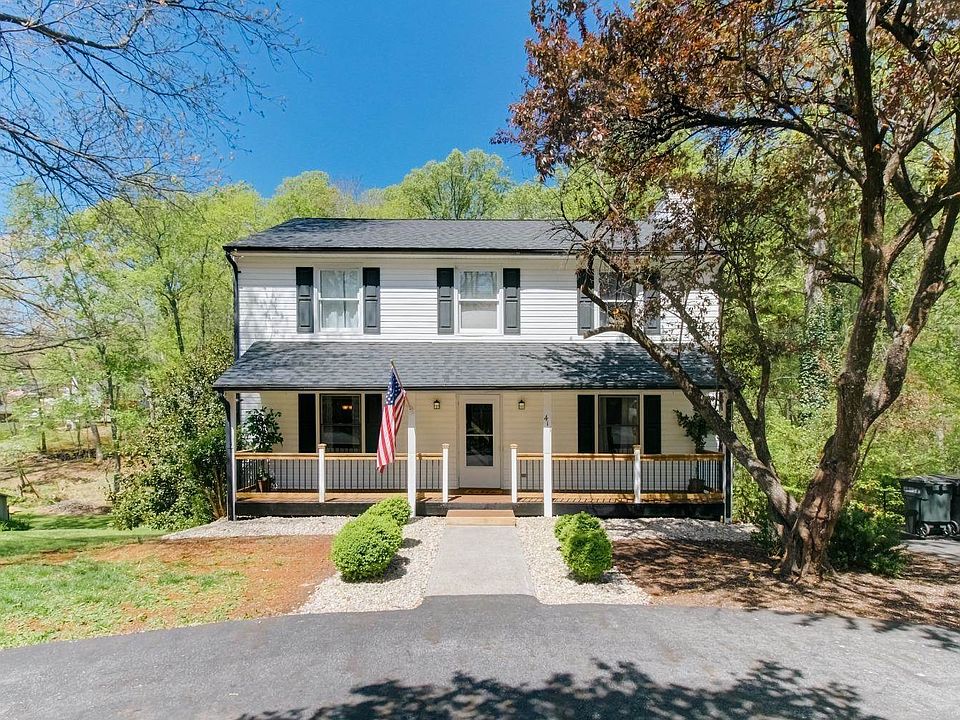 1st image of 411 Jefferson Woods Dr