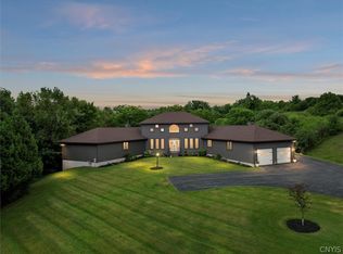 9300 Paris Hill Rd, Sauquoit, NY 13456