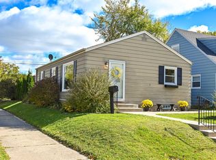 3636 N 97th St, Milwaukee, WI 53222