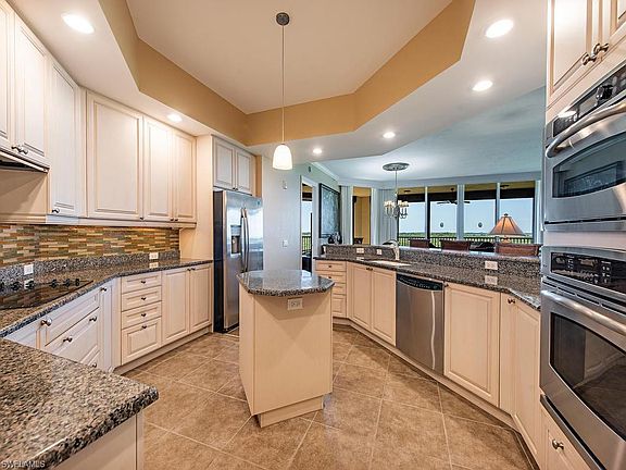 4th image of 24011 Via Castella Dr APT 2302