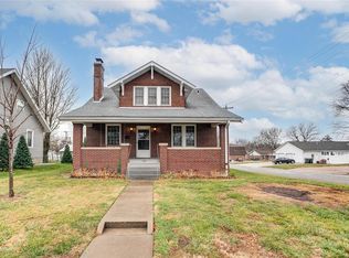 205 Locust St, Red Bud, IL 62278