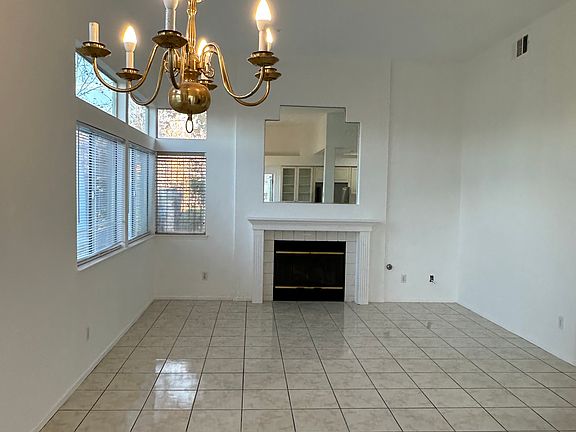 3rd image of 26244 King Edward Dr