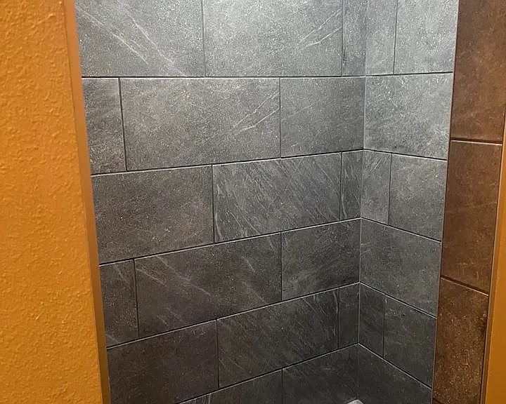 Master Walk In Shower