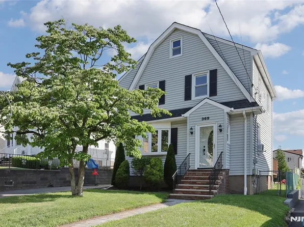 369 Sussex Rd, Wood Ridge, NJ 07075