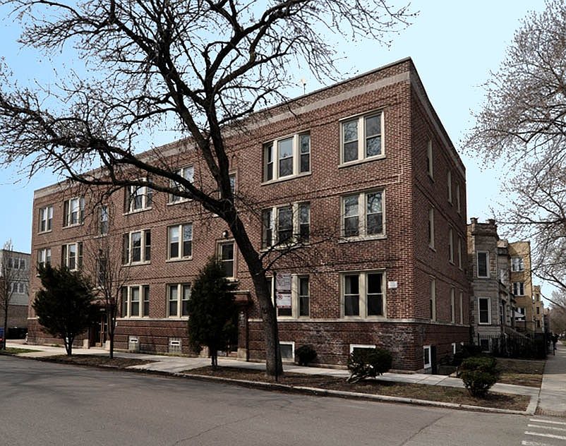 1st image of 1020 N Campbell Ave APT 2