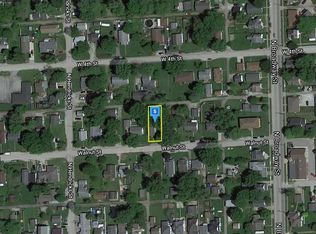 826 Walnut St, Greenfield, IN 46140