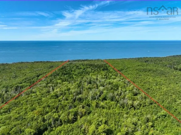 Shore Rd W, Kings, NS B0P 1E0