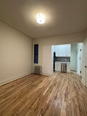 Rented by Peter R. Hungerford, LREB | media 6