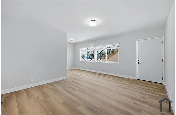 Building Photo - 1511 Corinth Ave #2