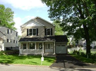 12 Tamarack Rd, Wayne, NJ 07470