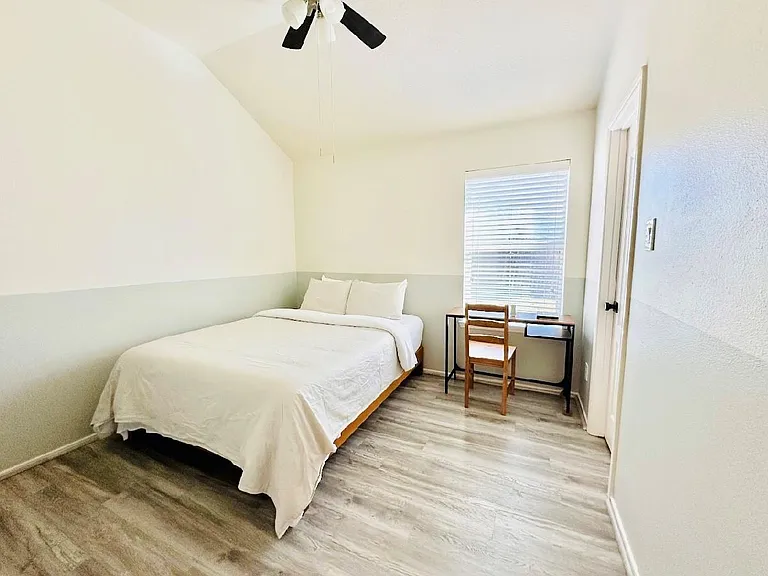 1711 Kessler Park Ct — Photo 12