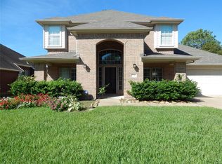 1010 Victorian Ct, Seabrook, TX 77586