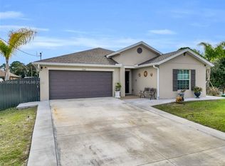 2707 2nd St SW, Lehigh Acres, FL 33971