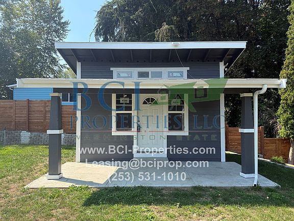 4th image of 15802 82nd Ave E