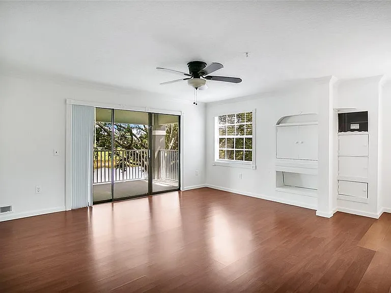 13815 Fairway Island Dr #1328 — Photo 5