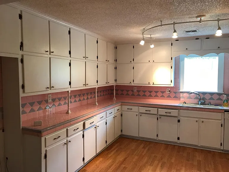 1806 SW F Ave — Photo 8