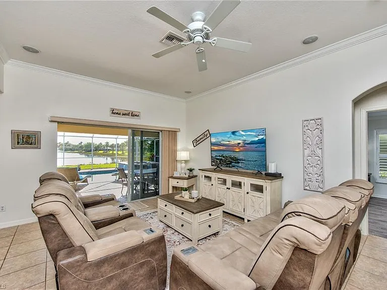 9051 Astonia Way — Photo 15