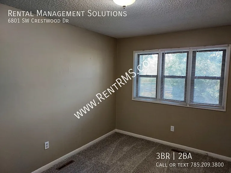 6801 SW Crestwood Dr — Photo 8