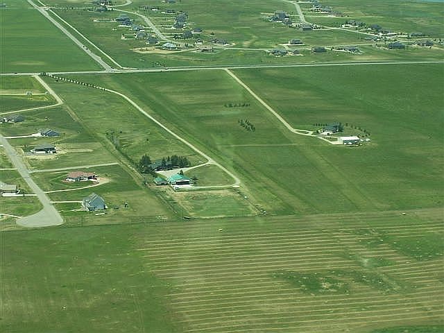 2nd image of 1068 N County Road 23