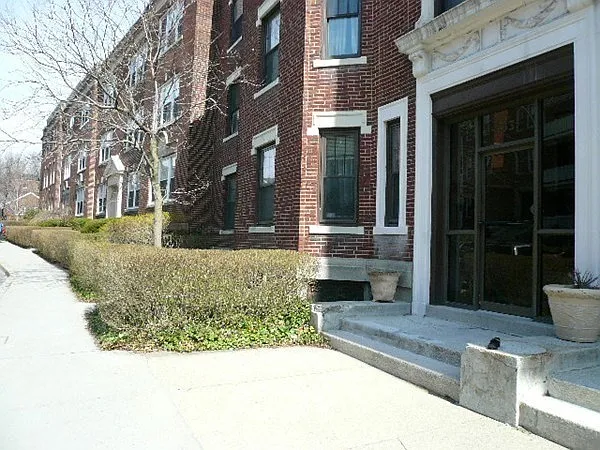 83 Pleasant St #B1 — Photo 1