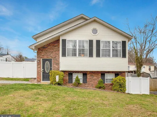 6566 12th St, Chesapeake Beach, MD 20732