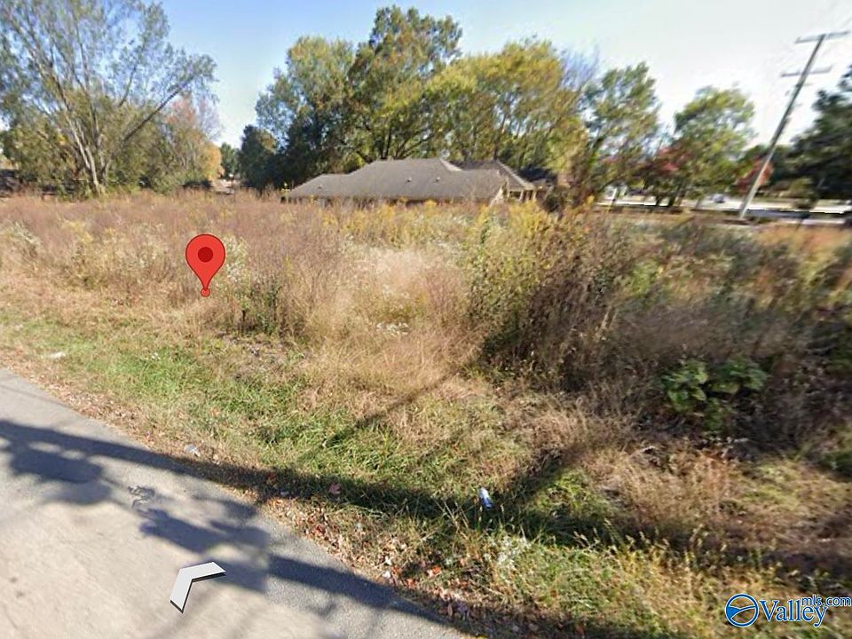 2nd image of 1515 Jordan Rd