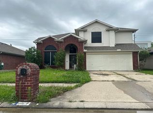 7511 Roseshire Ln, Baytown, TX 77521