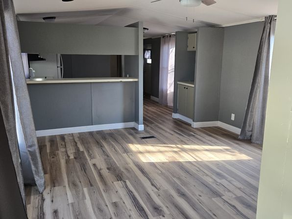 158 Dogwood Acres Ln