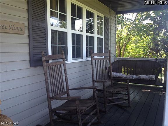 3rd image of 896 Walnut Grove Dr
