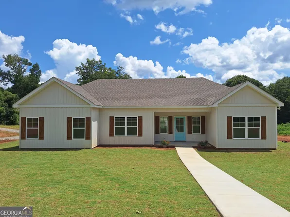 1390 Ben Brown Rd, Valley, AL 36854
