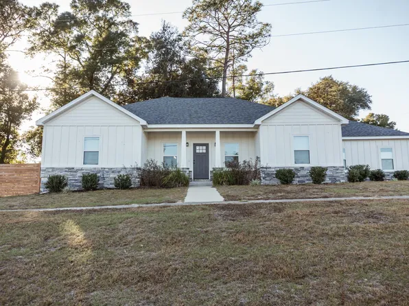2810 Pinnacle Point Dr, Crestview, FL 32539