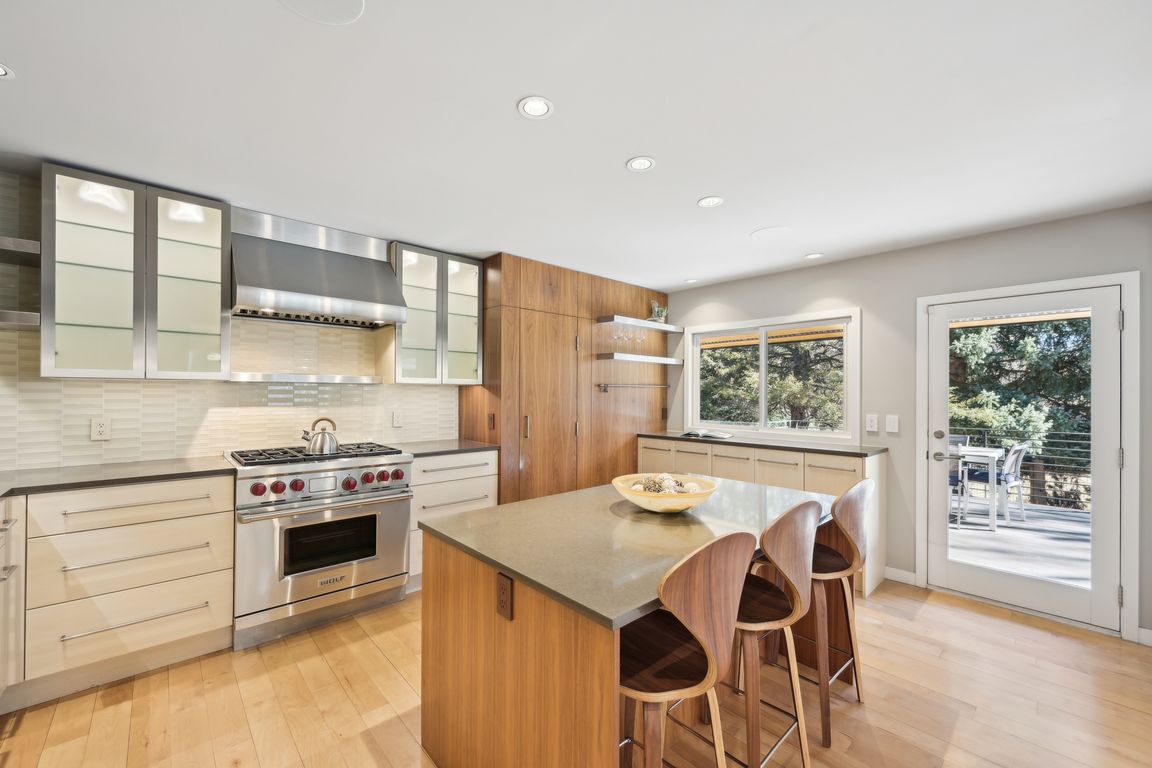 Kalmia Ave-022.jpg